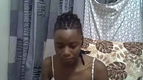 Leila online show from February 19, 10:28 pm