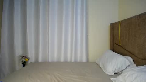 cutiey online show from July 27, 9:44 pm