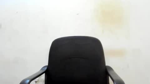 Snapshot of horny_ebonygirl chatting on October 12, 6:45 am Horny ebonygirl online show from October 12, 6:45 am