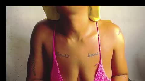 horny_ebonygirl_ online show from March 21, 5:12 am