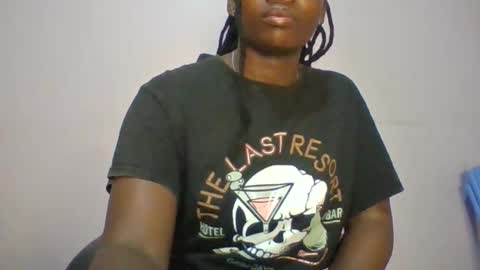 phanice online show from January 10, 4:20 pm