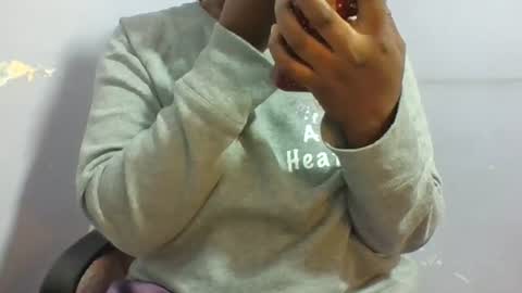 phanice online show from July 28, 7:15 pm