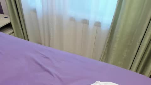 Snapshot of horny_mommy43 chatting on May 16, 4:09 am Olivia online show from May 16, 4:09 am