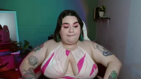 onlyTiffany I broke up with  frank 10 days ago online show from January 10, 9:02 am