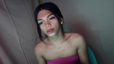 Rhiana online show from May 1, 8:57 pm