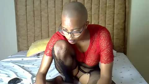 horny_sexy_baby online show from November 30, 6:01 pm