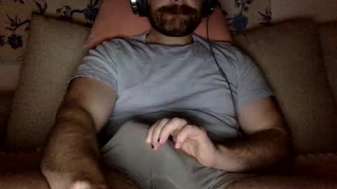 Snapshot of horny_thick_cock chatting on September 25, 4:27 am horny_thick_cock online show from September 25, 4:27 am