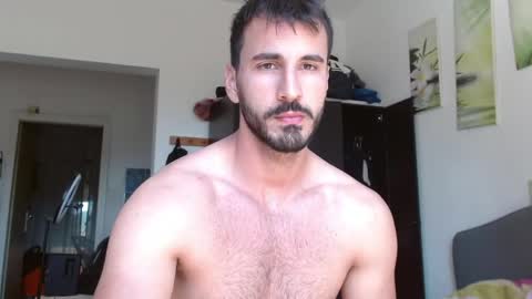 hornyasfuckk33 online show from May 2, 1:16 pm