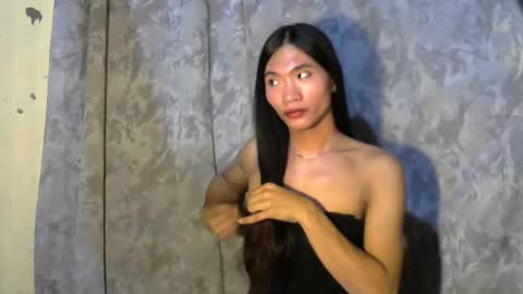 Snapshot of hornyash_cockhunter chatting on May 17, 10:06 pm hornyash_cockhunter online show from May 17, 10:06 pm