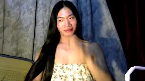 Snapshot of hornyash_cockhunter chatting on July 23, 9:24 pm hornyash_cockhunter online show from July 23, 9:24 pm