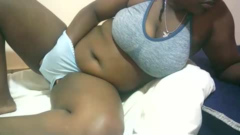 Snapshot of hornybabylovesilver chatting on October 1, 8:31 am hornybabylovesilver online show from October 1, 8:31 am