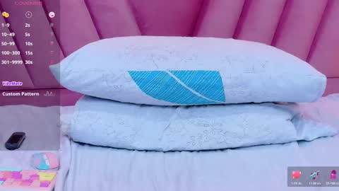 Khloe  online show from September 15, 1:05 am