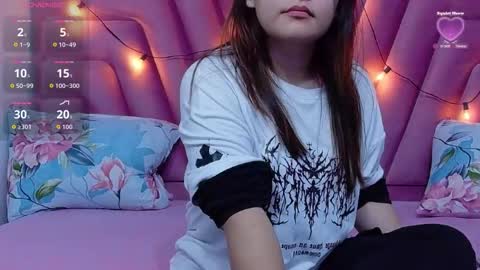 Khloe  online show from February 26, 12:15 pm