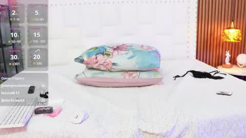Khloe  online show from June 21, 11:51 pm