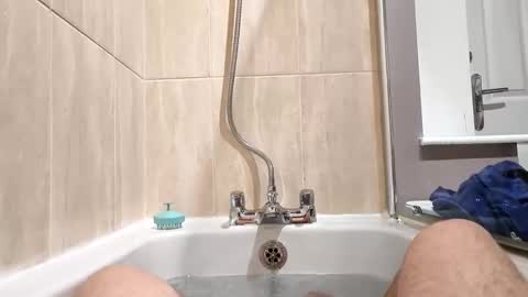 Snapshot of hornybiker1987 chatting on March 19, 9:30 pm hornybiker1987 online show from March 19, 9:30 pm