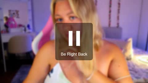 HornyCakee online show from March 2, 5:08 am