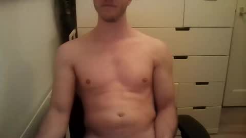 Snapshot of hornydutchmen69 chatting on April 20, 7:59 pm hornydutchman69 online show from April 20, 7:59 pm