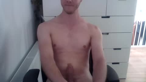 Snapshot of hornydutchmen69 chatting on May 25, 2:23 pm hornydutchman69 online show from May 25, 2:23 pm