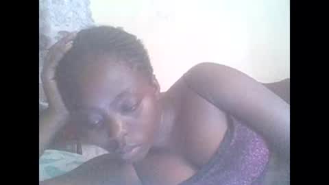 Snapshot of hornygal001 chatting on February 4, 12:33 pm hornygal001 online show from February 4, 12:33 pm