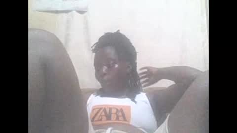 Snapshot of hornygal001 chatting on November 4, 3:22 pm hornygal001 online show from November 4, 3:22 pm