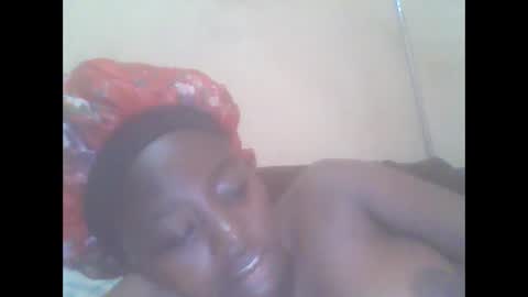 Snapshot of hornygal001 chatting on November 13, 10:36 am hornygal001 online show from November 13, 10:36 am