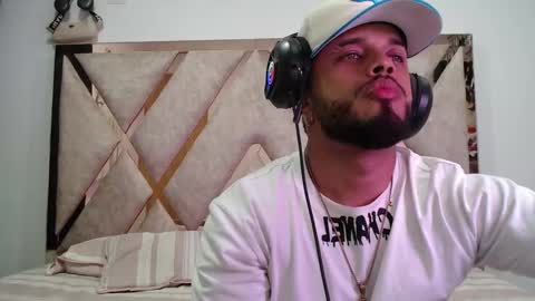 hornygirl_20000 online show from September 17, 2:35 am