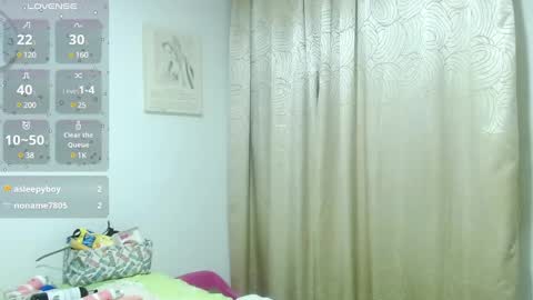 Snapshot of hornygranny_ chatting on December 17, 4:00 pm Adiela online show from December 17, 4:00 pm