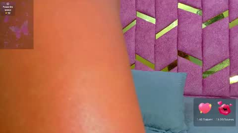 Snapshot of hornyhousekeeper_ chatting on June 25, 11:59 am Valentina online show from June 25, 11:59 am