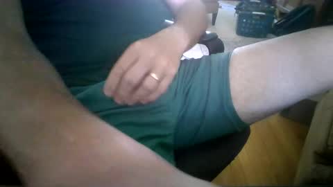 Snapshot of hornyhubby1001 chatting on June 29, 3:23 pm hornyhubby1001 online show from June 29, 3:23 pm