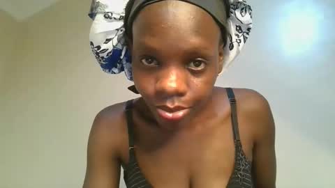 Snapshot of hornylittleprinces chatting on October 5, 7:12 pm Princes online show from October 5, 7:12 pm