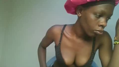Snapshot of hornylittleprinces chatting on October 10, 6:56 am Princes online show from October 10, 6:56 am