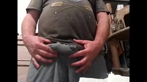 hornyman6942842 online show from January 8, 5:54 am