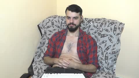 Snapshot of hornymaster93 chatting on December 22, 9:00 am hornymaster online show from December 22, 9:00 am