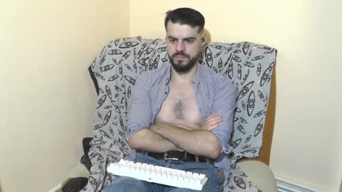 Snapshot of hornymaster93 chatting on December 25, 4:00 pm hornymaster online show from December 25, 4:00 pm