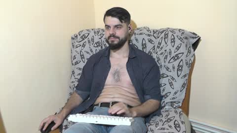 Snapshot of hornymaster93 chatting on January 2, 11:16 pm hornymaster online show from January 2, 11:16 pm