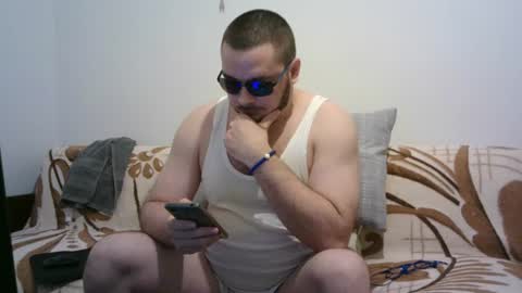 hornymonkey991 online show from July 30, 6:40 pm