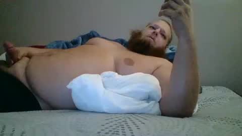 Snapshot of hornynccascade chatting on September 30, 11:15 am hornynccascade online show from September 30, 11:15 am