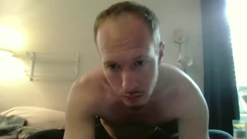 hornyrefrigerator online show from March 30, 5:03 pm