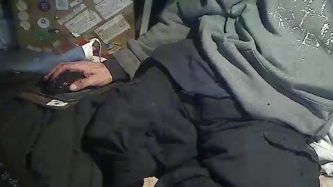 Snapshot of hornyscott666 chatting on March 5, 6:42 am hornyscott666 online show from March 5, 6:42 am