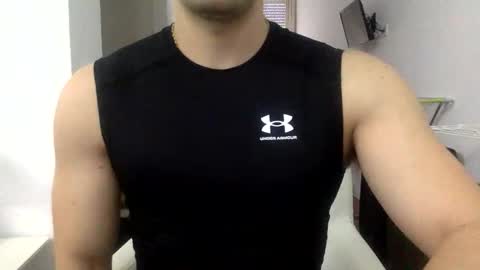 Snapshot of hornyspaniard93 chatting on January 9, 3:37 pm hornyspaniard93 online show from January 9, 3:37 pm