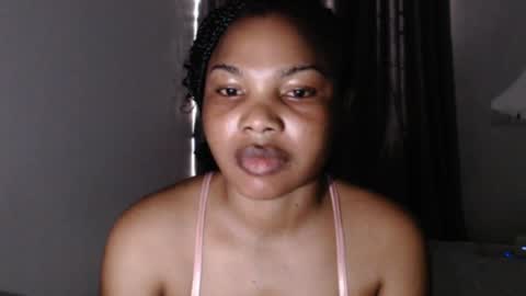 Snapshot of hornyxbum chatting on June 8, 8:48 am hornyxbum online show from June 8, 8:48 am