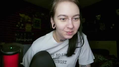 Snapshot of horror_circus chatting on June 30, 9:49 pm Messalina Horror online show from June 30, 9:49 pm