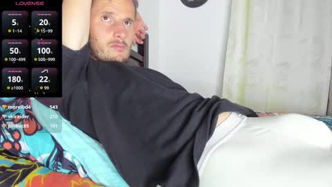 Snapshot of horse_man2 chatting on November 24, 2:33 am horse_man2 online show from November 24, 2:33 am