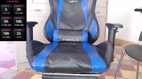 horse_man2 online show from February 14, 12:57 pm