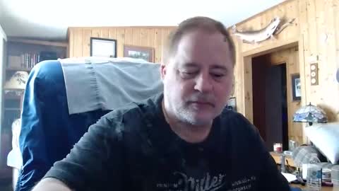 Snapshot of horsebigballs chatting on February 22, 5:46 pm horsebigballs online show from February 22, 5:46 pm