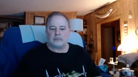 Snapshot of horsebigballs chatting on February 24, 12:20 am horsebigballs online show from February 24, 12:20 am