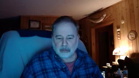 Snapshot of horsebigballs chatting on March 22, 3:10 am horsebigballs online show from March 22, 3:10 am