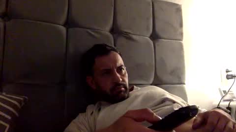 Snapshot of horsechris chatting on March 21, 9:51 pm Chriss90 online show from March 21, 9:51 pm