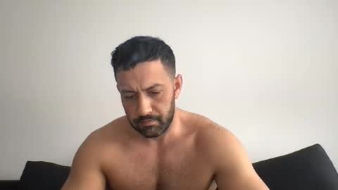 Snapshot of horsechris chatting on March 29, 11:10 am Chriss90 online show from March 29, 11:10 am