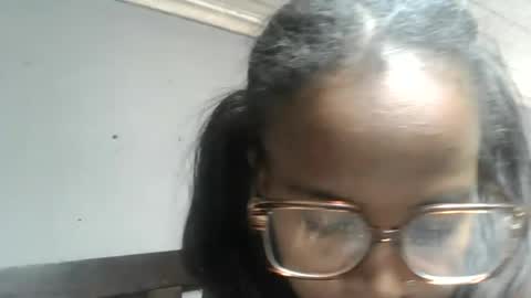 Hortansiaa online show from June 12, 7:57 pm